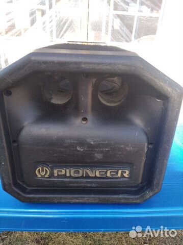 Автомобильный сабвуфер