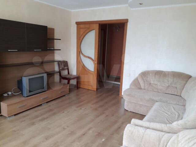 2-к. квартира, 42 м², 4/9 эт.