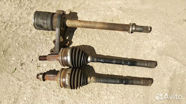 Привод правый Nissan Maxima A33