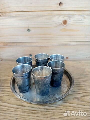 Стопки 6 шт на подносе мельхиор под.коньяк