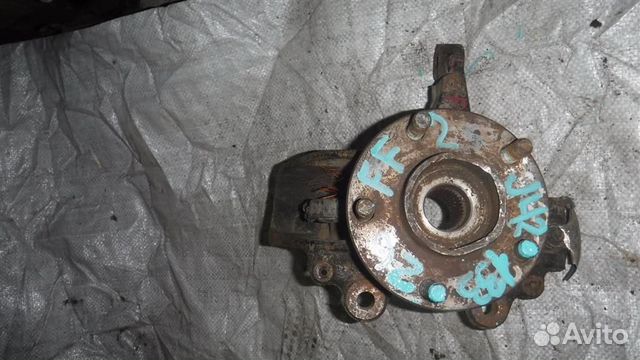 Кулак поворотный передний левый Ford Focus II 200