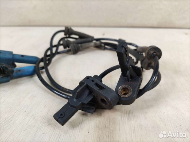Датчик ABS Пежо 206 заданий