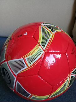 Футбольный мяч размер 4