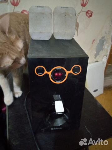 Активный сабвуфер