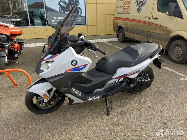 Макси скутер bmw
