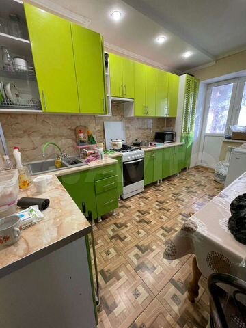 3-к. квартира, 82 м², 1/8 эт.