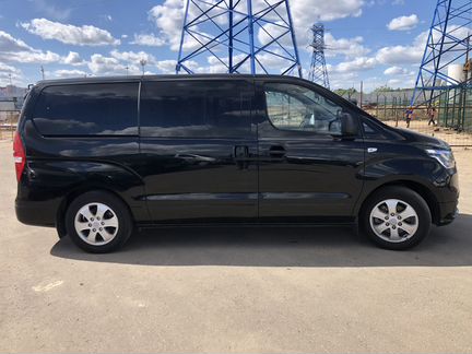 Минивэн в аренду без водителя для поездки. Grand Starex 2020. Хендай h1 2020 г. Hyundai минивэн 2020. Хендай н-1 2021 года.
