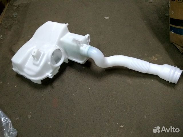 Бачок омывателя мерседес