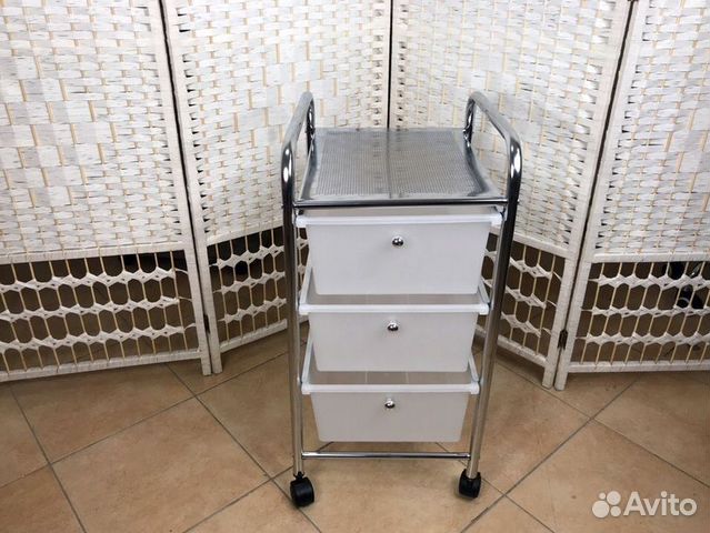 Тележка с ящиками