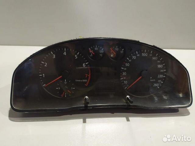 Панель приборов Audi A4 B5