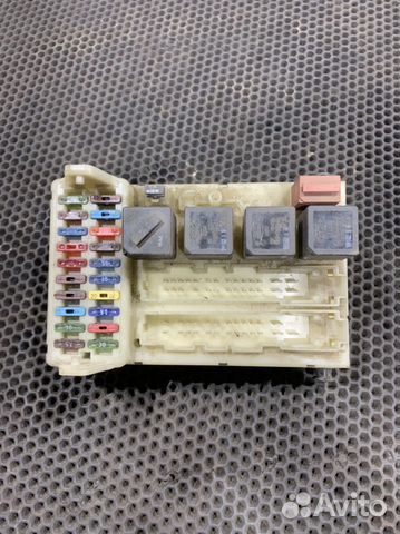 Блок предохранителей Форд Мондео 2 1,8 2,0 Mondeo