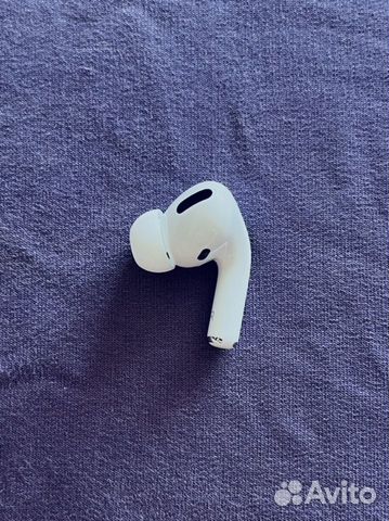 Шипит правый наушник airpods pro