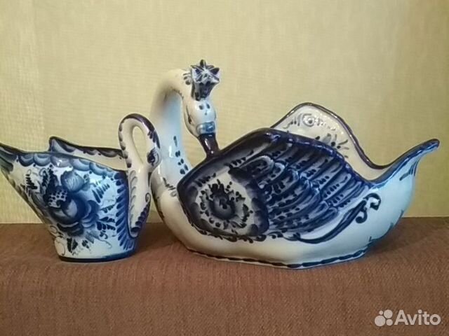 Ваза для фруктов гжель