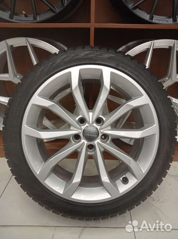 Комплект оригинальных колес в сборе R18 Audi A4