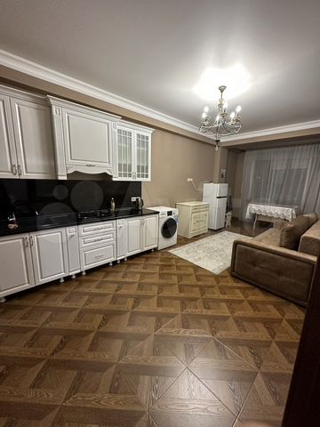 2-к. квартира, 60 м², 8/11 эт.