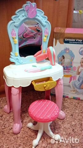 Трюмо с зеркалом детское