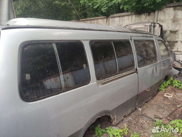 Стекло боковое Kia Pregio