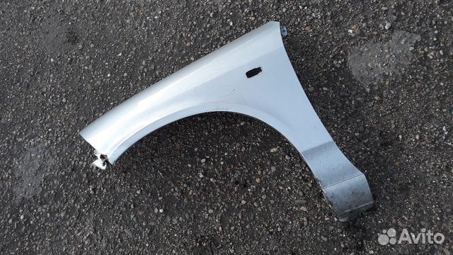 Крыло левое переднее nissan wingroad y11 2я модель