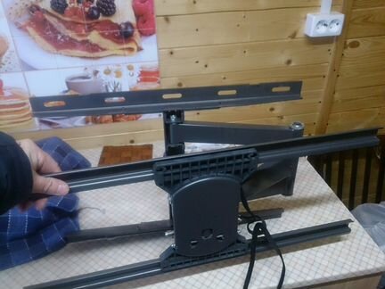 Кронштейн ONE-FOR-ALL Solid WM4459