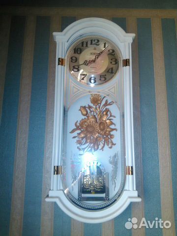 Часы настенные кварцевые