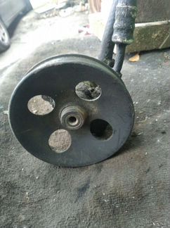 Насос Гура 2.0 2.5 бенз Опель омега б