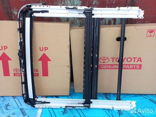 Тойота Ленд Крузер Прадо 150 механизм люка