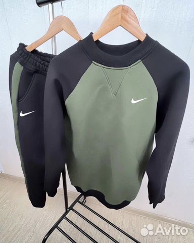 Спортивный костюм Nike