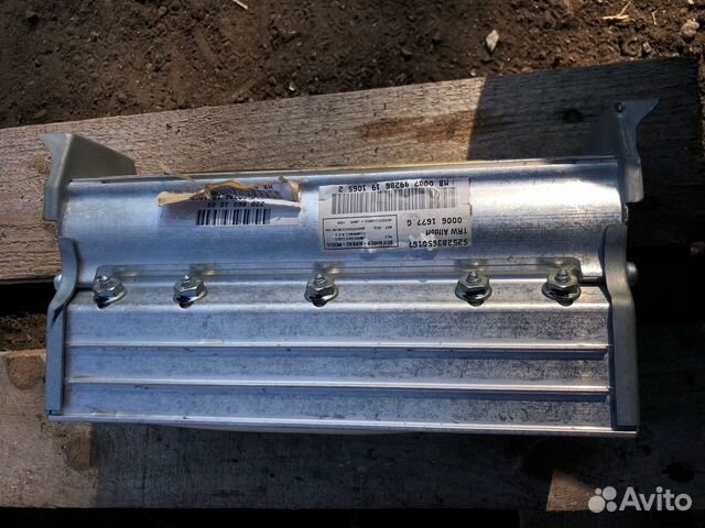 Подушка безопасности (Airbag) передняя правая