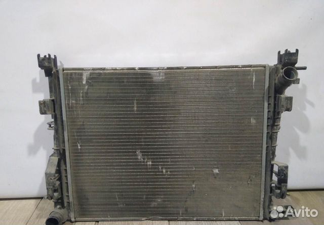 Радиатор охлаждения бу Renault Logan 2 OEM 214105731R