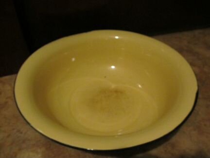 Эмалированные бидончики, миски. таз