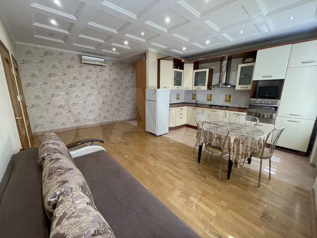 2-к. квартира, 60 м², 2/2 эт.