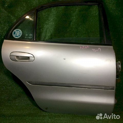 Дверь задняя правая Mitsubishi Galant E55A Серебро