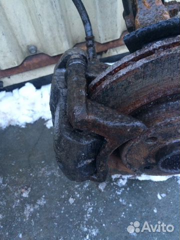 Суппорт переднего тормоза на Лада Ларгус