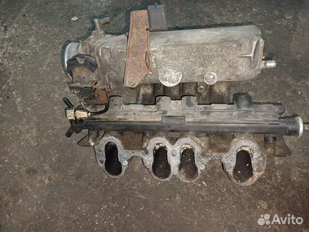 Коллектор впускной Aac 2.0 бензин Transporter T4