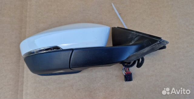 Боковое зеркало Skoda Superb III