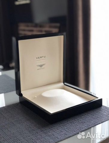 Шкатулка для ювелирных украшений