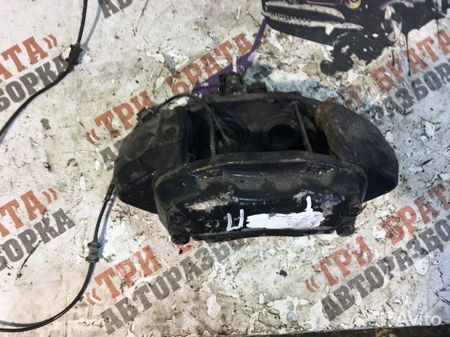 Мерседес М-Класс Суппорт передний Прав