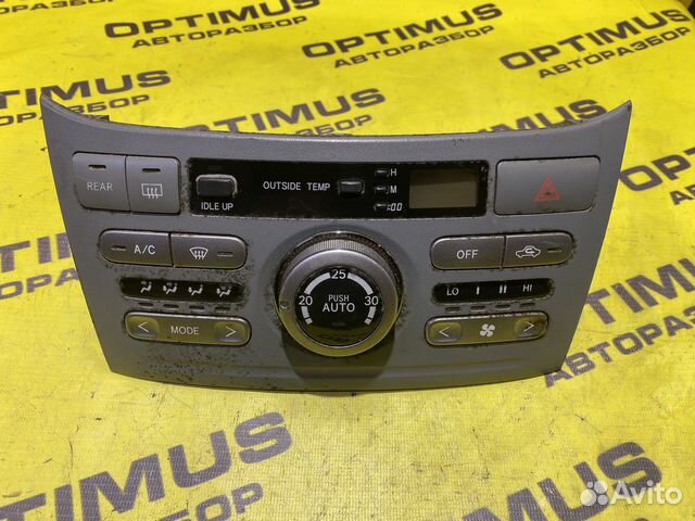 Блок управления печки Toyota Voxy