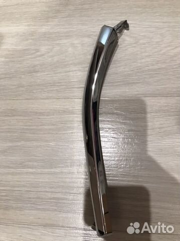 Молдинг переднего бампера левый