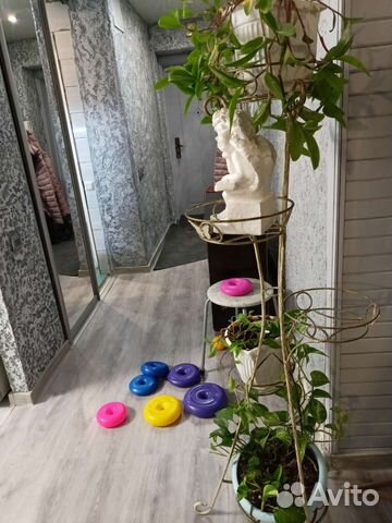 Подставка для цветов