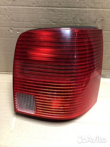Фонарь задний правый Фольксваген Б5 универсал