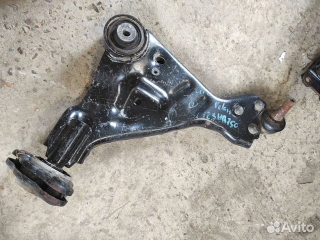 Рычаг передний Mercedes Vito V 447