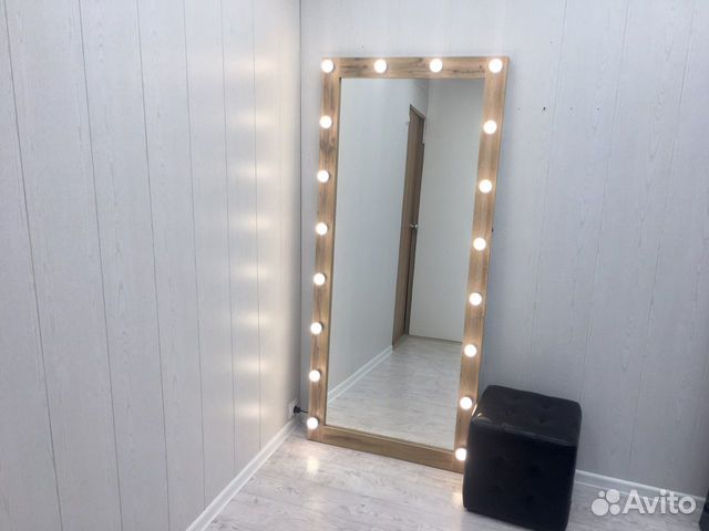 Зеркало с подсветкой