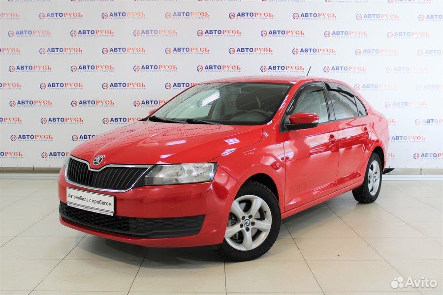 Красный Ruby Skoda Rapid