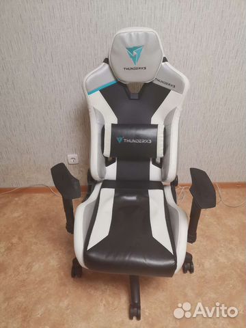 Игровое компьютерное кресло ThunderX3 TC3