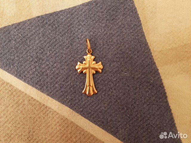 Золотой крест на графике