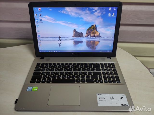 Ноутбук Asus Core i3 6100, GeForce 940mx 2Gb gddr5