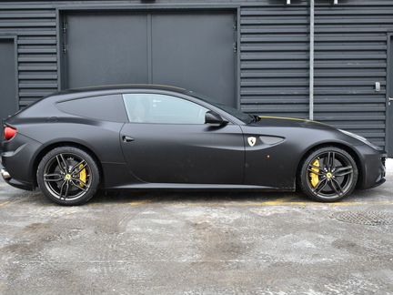 Ferrari FF, 2013