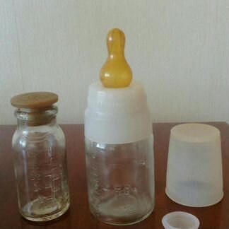 Мерная бутылочка для кормления