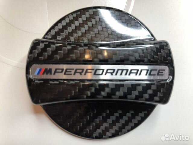 Карбоновая крышка бензобака BMW M Perf в наличии